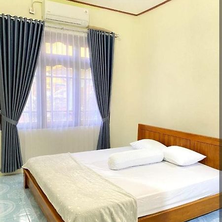 Cendana Guesthouse Labuan Bajo2 ภายนอก รูปภาพ