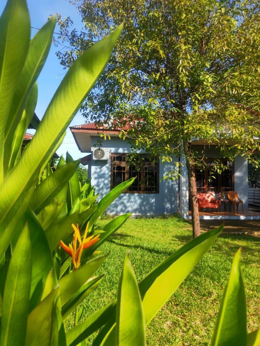 Cendana Guesthouse Labuan Bajo2 ภายนอก รูปภาพ